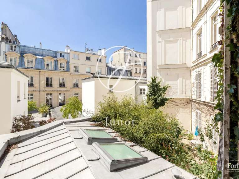 Appartement Paris 9e - 5 chambres - 230m²