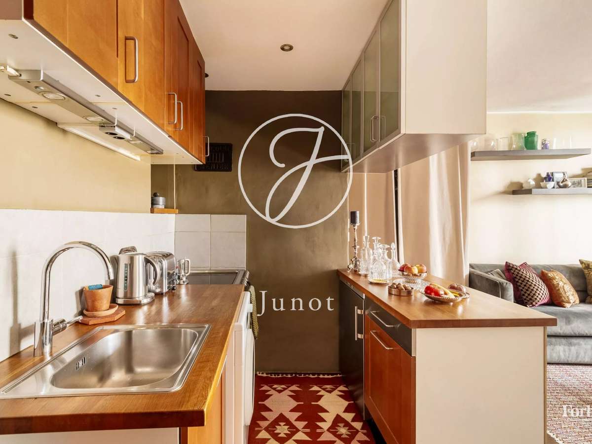 Apartment Paris 2e