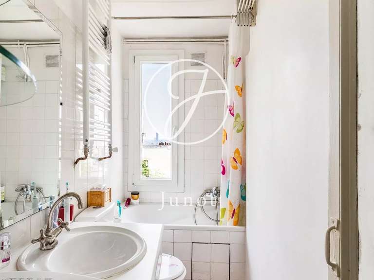 Apartment Paris 18e - 1 bedroom - 30m²