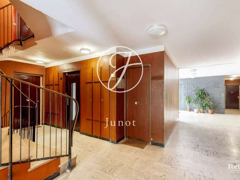 Apartment Paris 18e - 1 bedroom - 49m²
