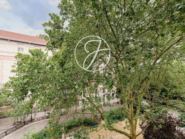 Appartement Paris 18e - 1 chambre - 49m²