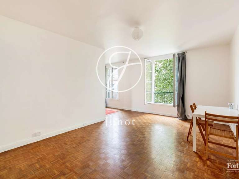 Apartment Paris 18e - 1 bedroom - 49m²