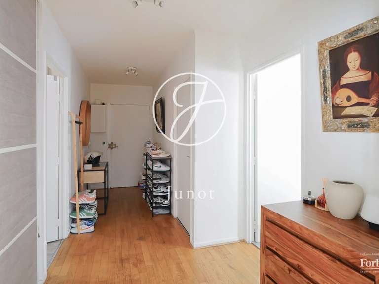 Appartement Paris 3e - 1 chambre - 63m²