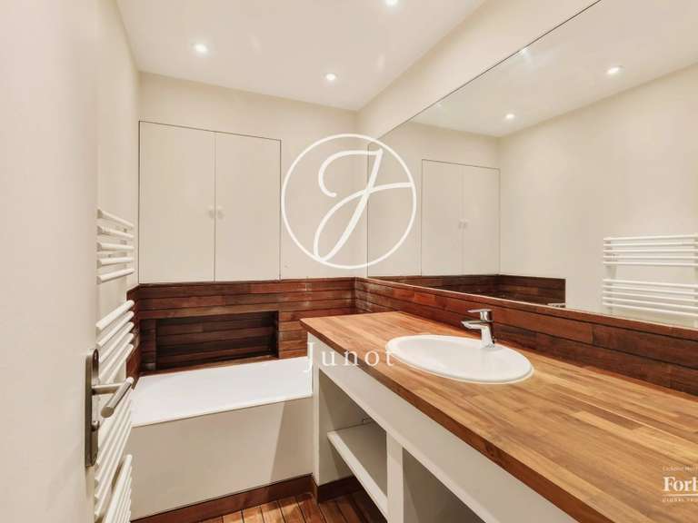 Appartement Saint-Cloud - 2 chambres - 106m²