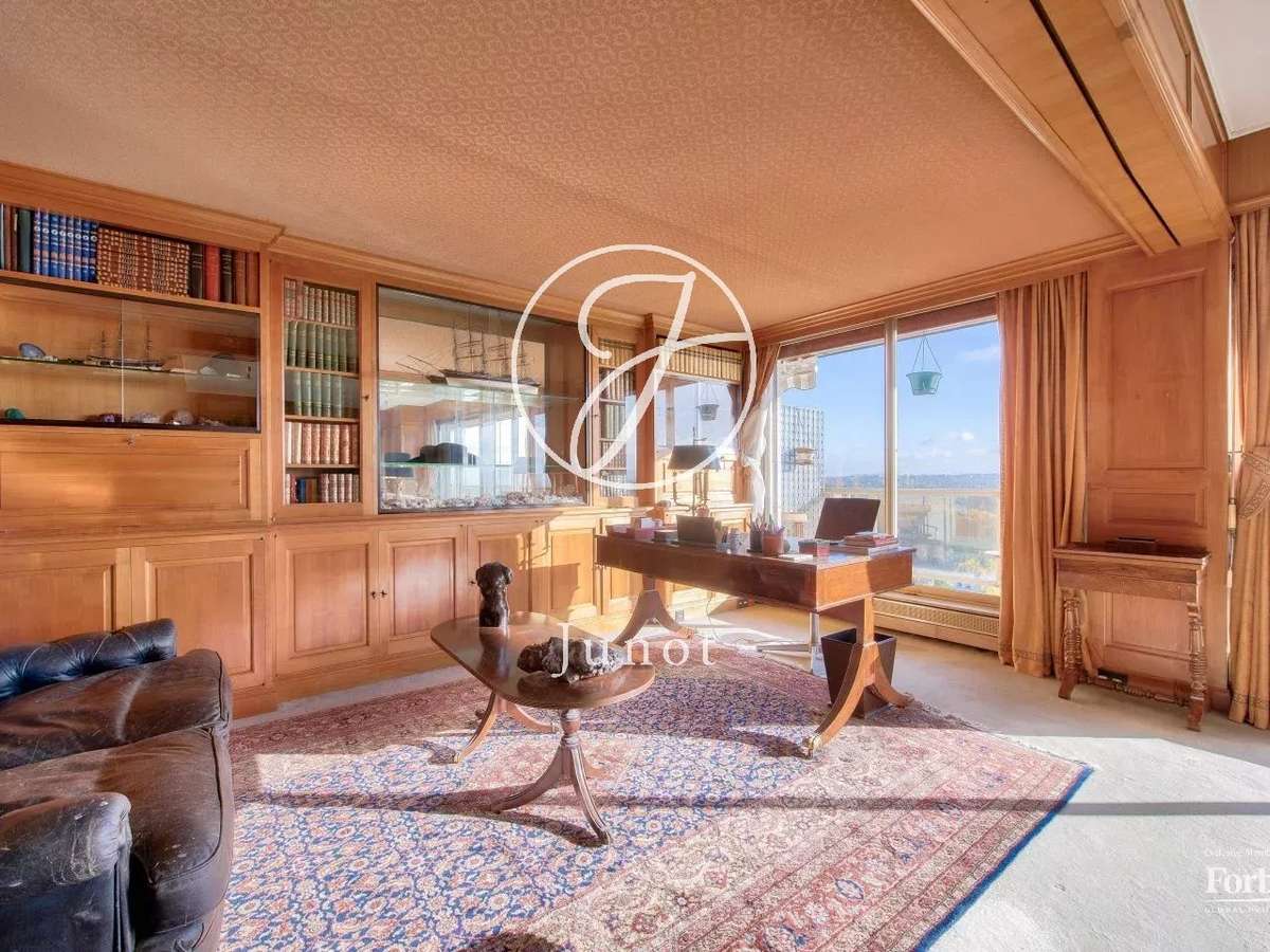 Apartment Saint-Cloud