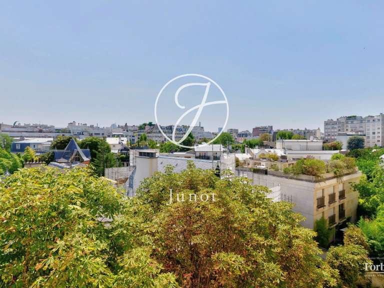 Appartement Paris 16e - 2 chambres - 117m²