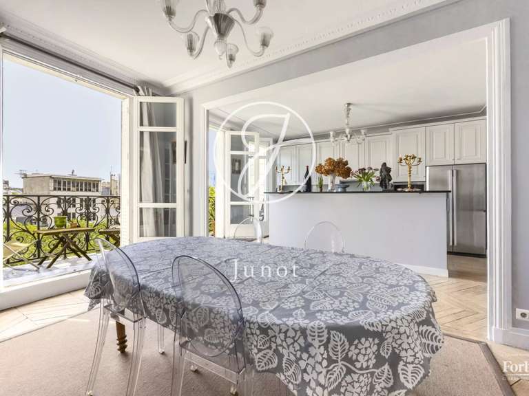 Apartment Paris 17e - 5 bedrooms - 160m²