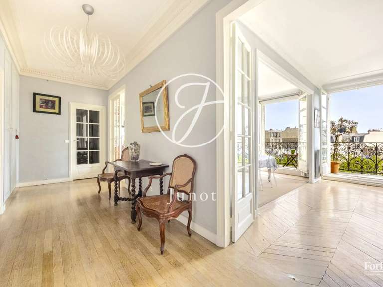 Apartment Paris 17e - 5 bedrooms - 160m²