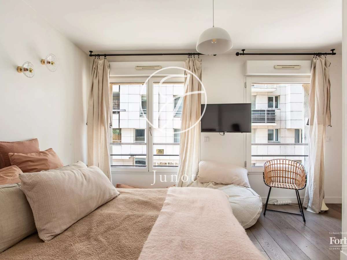 Apartment Levallois-Perret