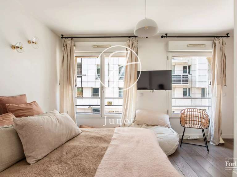 Apartment Levallois-Perret - 4 bedrooms - 160m²