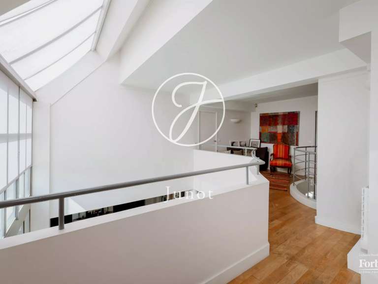 Appartement Paris 16e - 4 chambres - 284m²