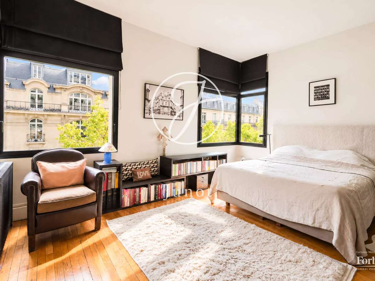 Apartment Paris 7e