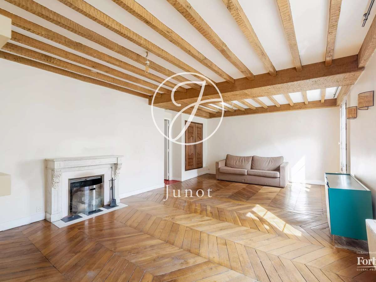 Apartment Paris 9e
