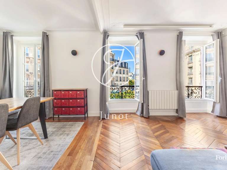 Appartement Paris 15e - 2 chambres - 65m²