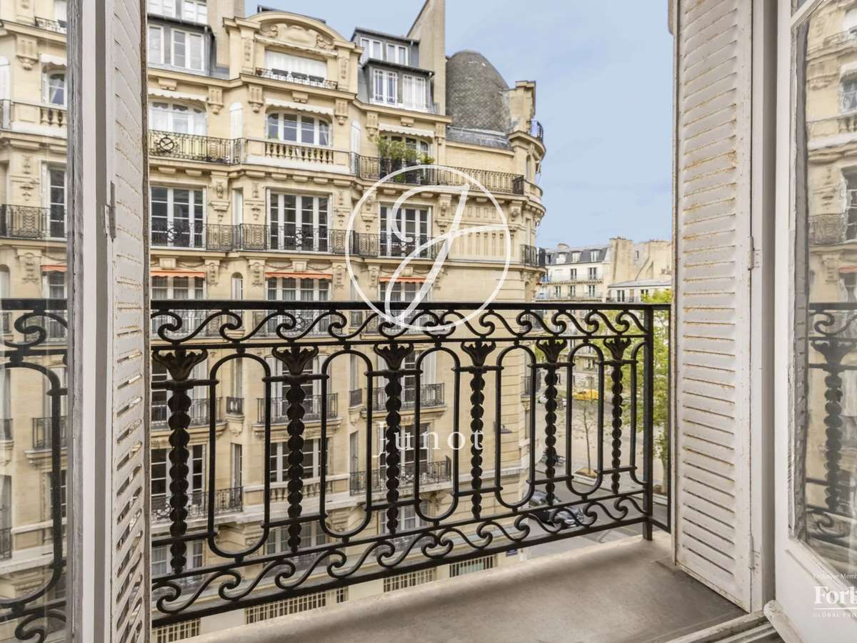 Apartment Paris 7e