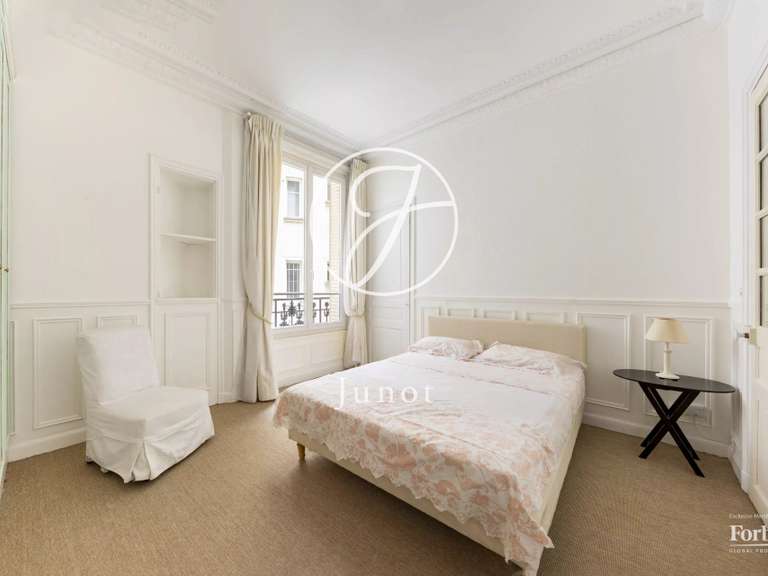 Appartement Paris 7e - 2 chambres - 89m²