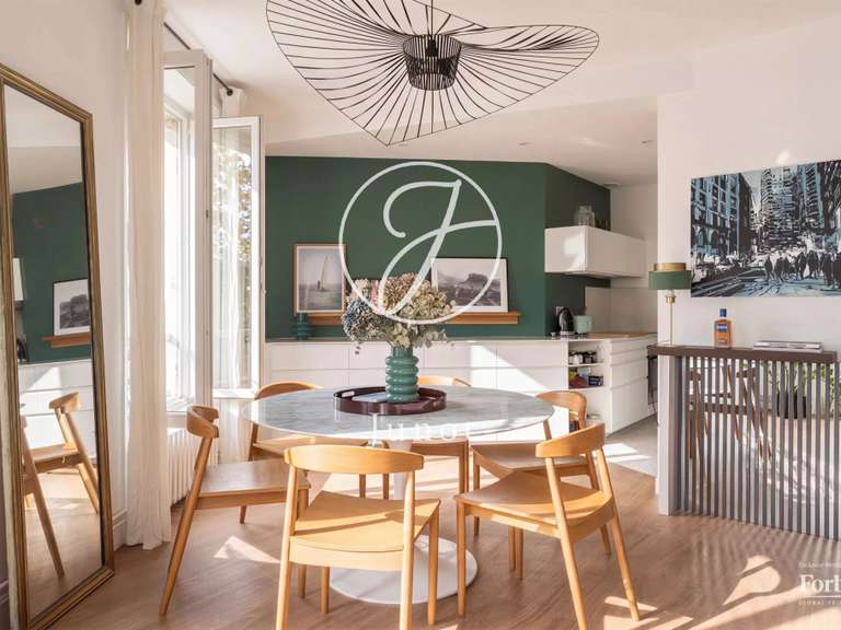 Appartement Paris 2e - 3 chambres - 99m²