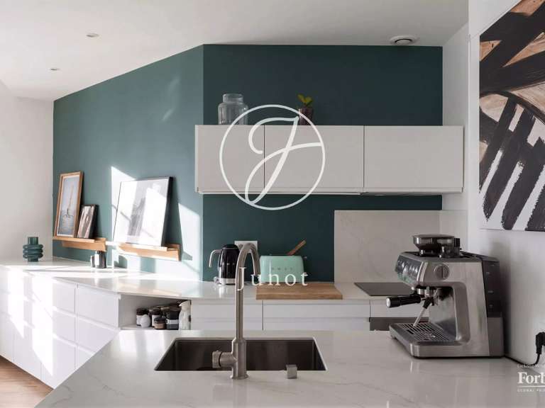 Appartement Paris 2e - 3 chambres - 99m²