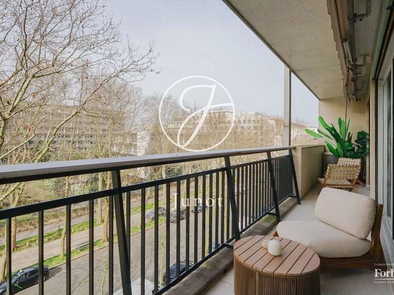 Appartement Paris 7e - 2 chambres - 94m²
