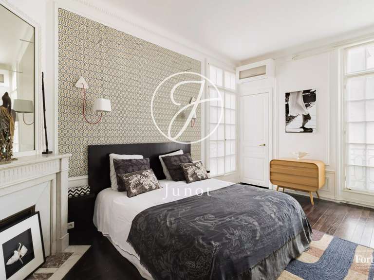 Appartement Paris 8e - 5 chambres - 166m²