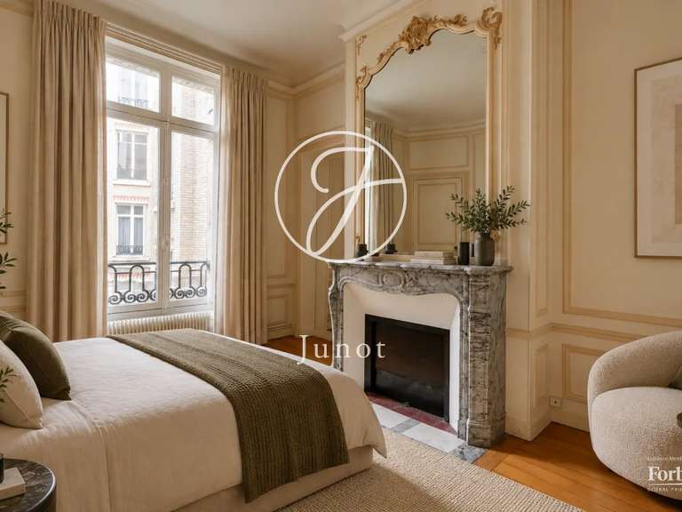 Appartement Paris 17e - 3 chambres - 170m²