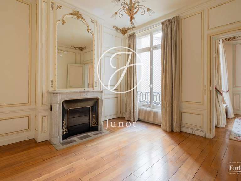 Appartement Paris 17e - 3 chambres - 170m²