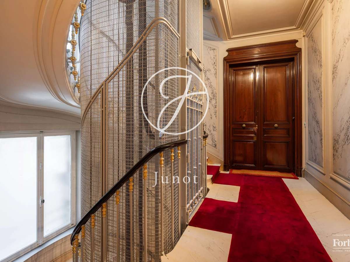Apartment Paris 17e