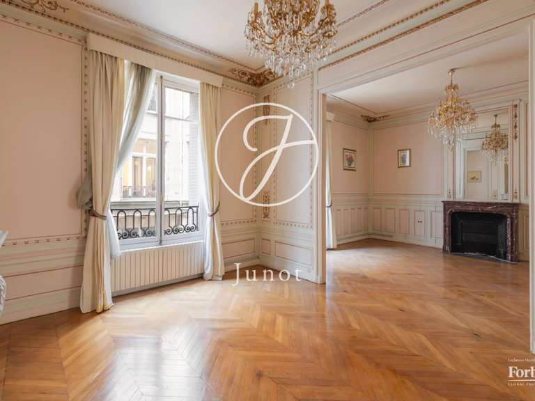 Appartement Paris 17e - 3 chambres - 170m²