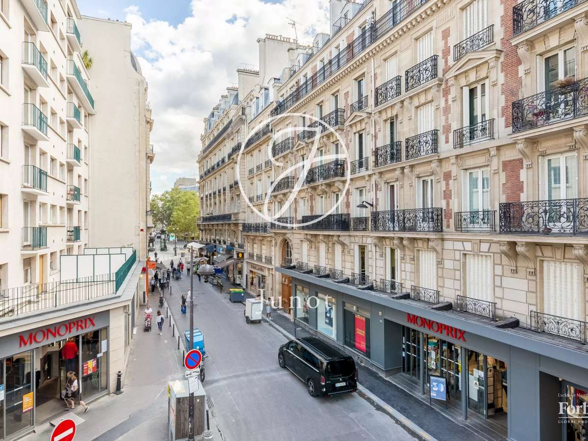 Apartment Paris 17e