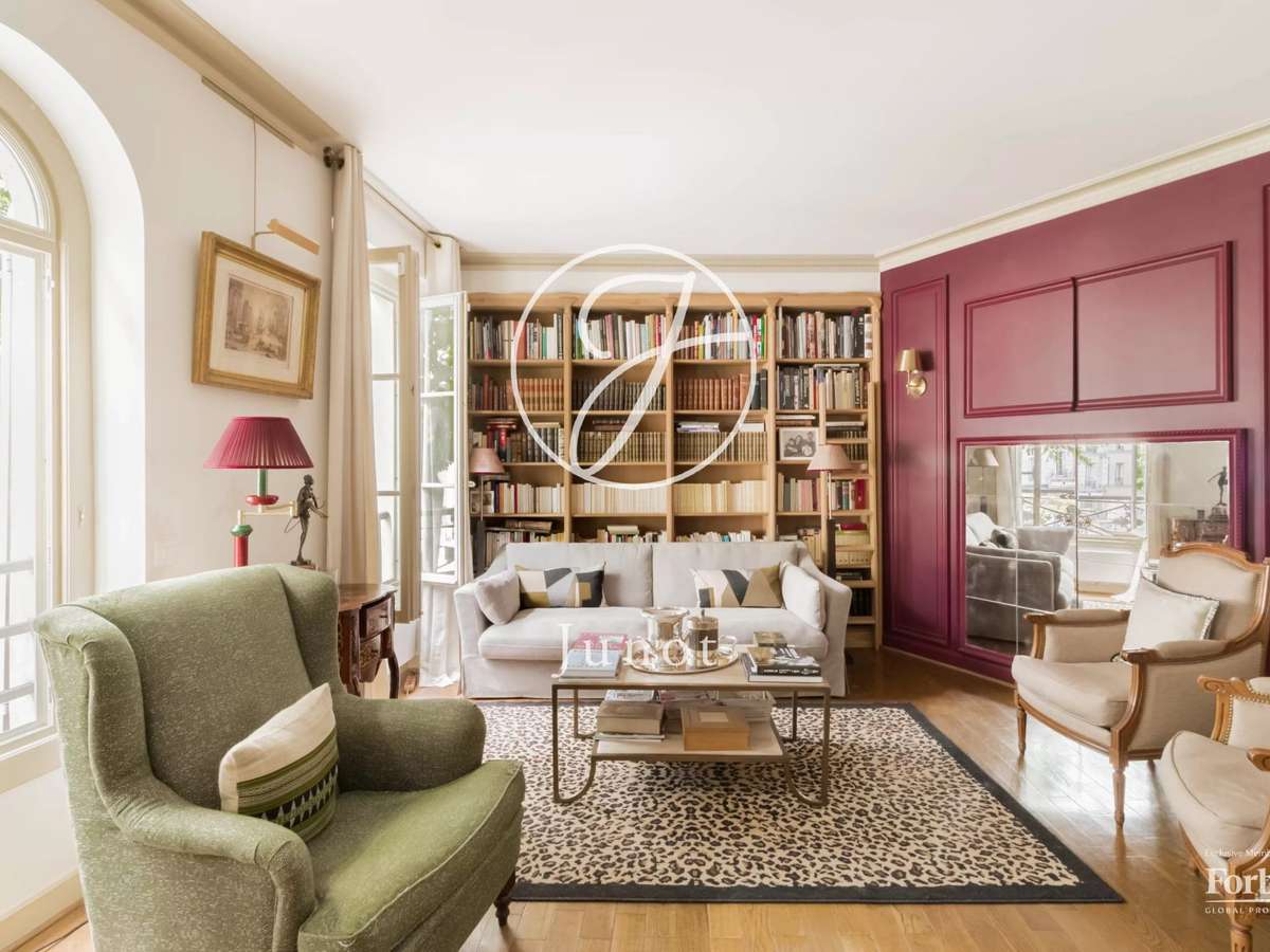 Apartment Paris 17e
