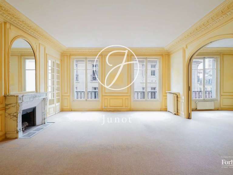 Appartement Paris 17e - 4 chambres - 235m²