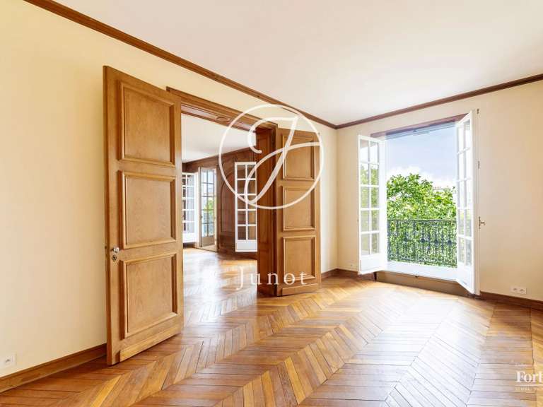 Appartement Paris 17e - 4 chambres - 249m²