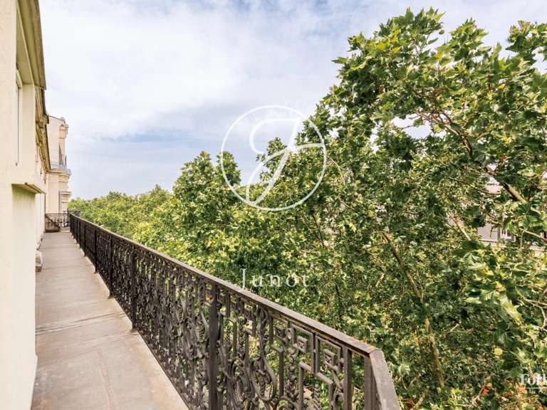 Appartement Paris 8e - 4 chambres - 249m²