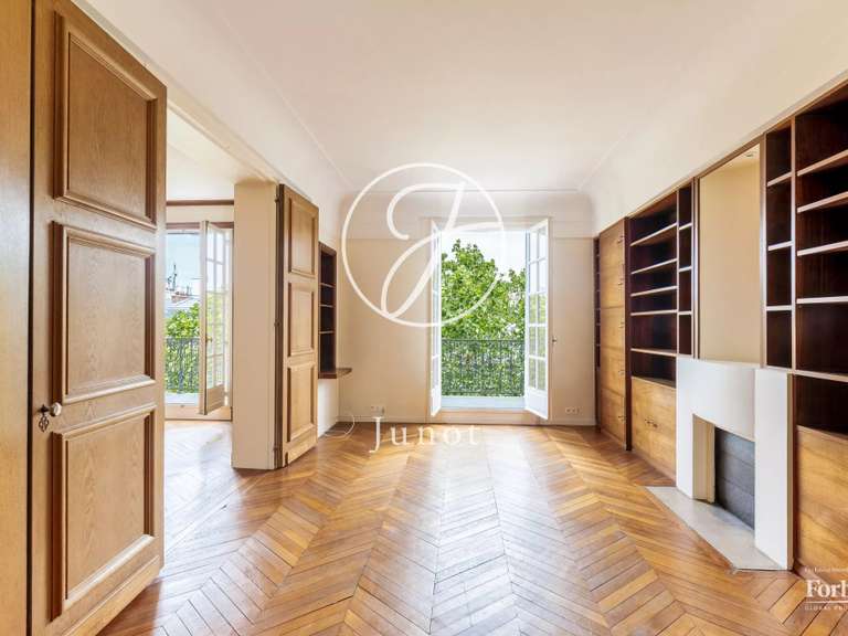 Appartement Paris 8e - 4 chambres - 249m²