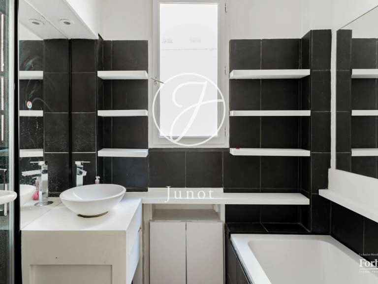 Appartement Paris 17e - 2 chambres - 87m²