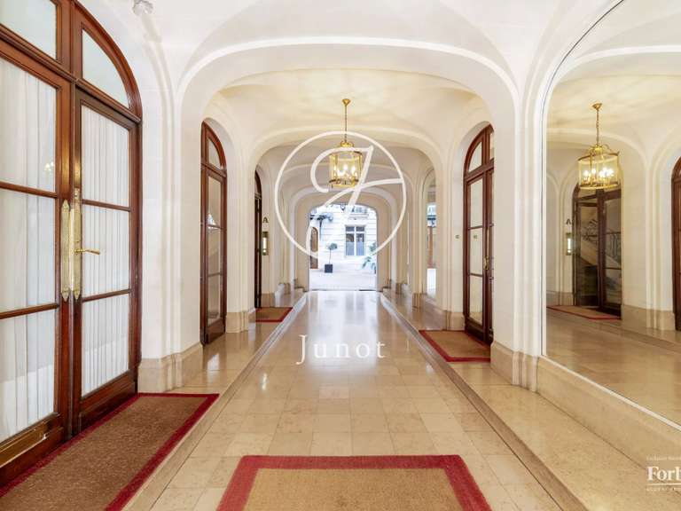 Appartement Paris 17e - 5 chambres - 231m²