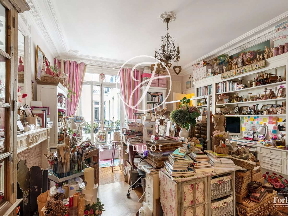Apartment Paris 17e