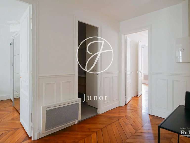 Appartement Paris 17e - 2 chambres - 62m²