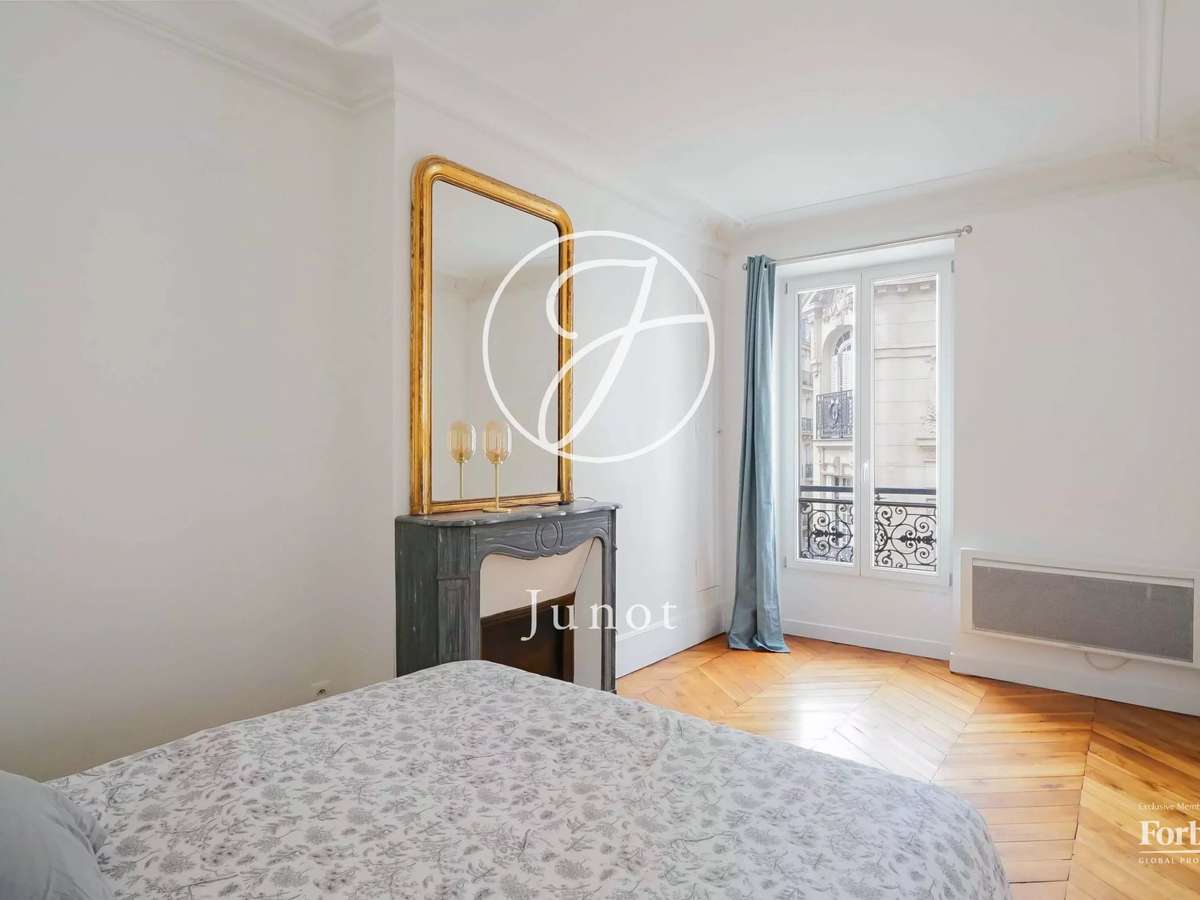 Apartment Paris 17e