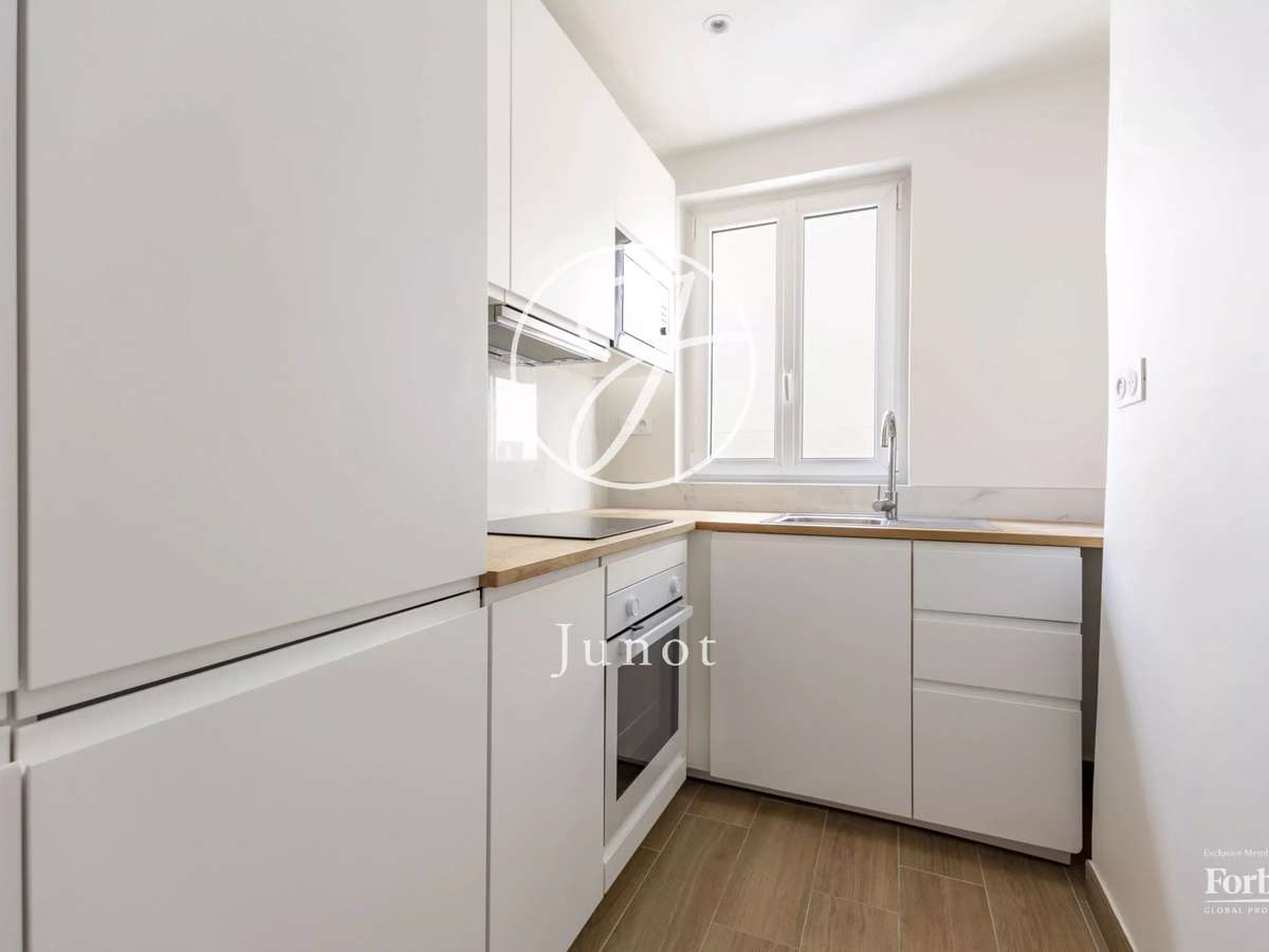 Apartment Paris 17e