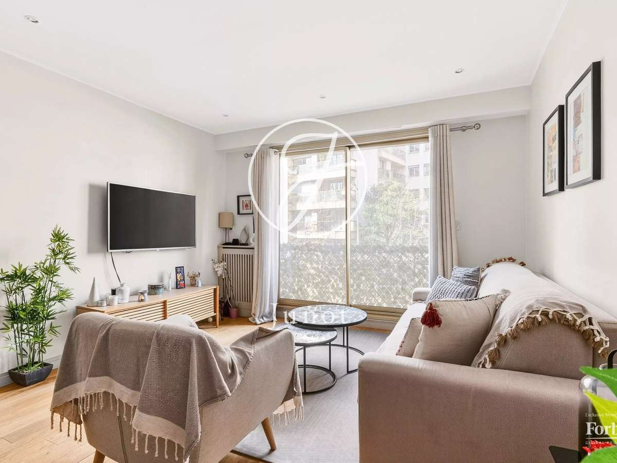 Apartment Paris 17e