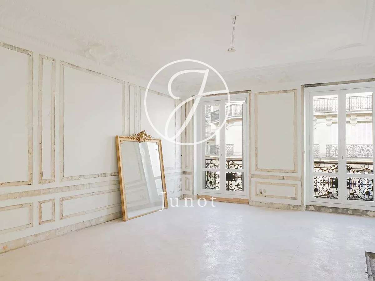Apartment Paris 8e