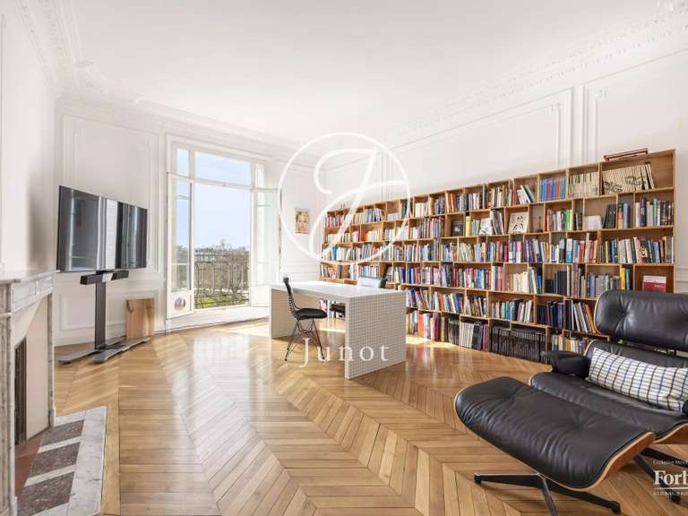 Appartement Paris 11e - 5 chambres - 222m²
