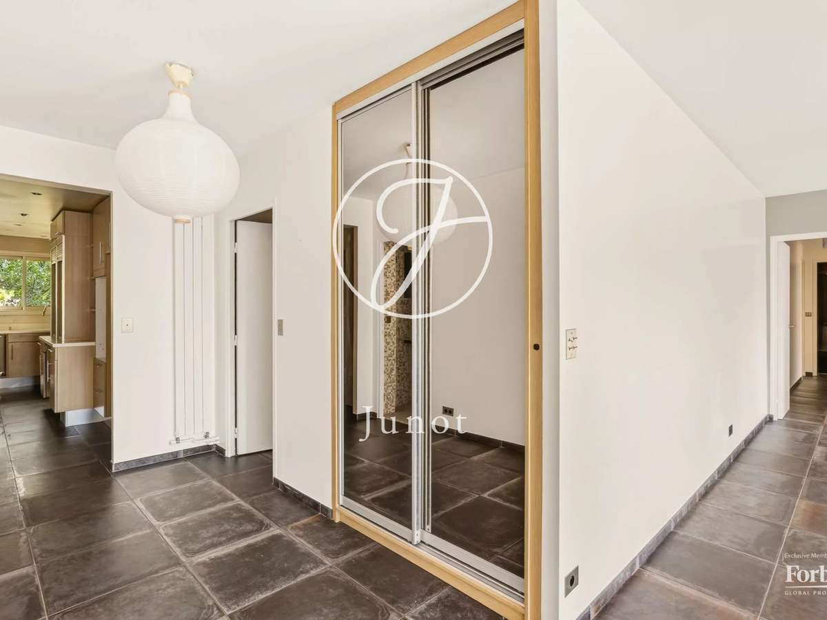 Apartment Le Vésinet