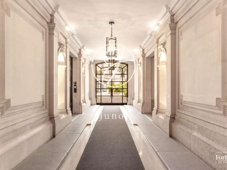 Apartment Paris 8e - 2 bedrooms - 170m²