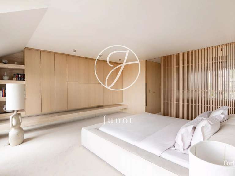 Appartement Paris 17e - 3 chambres - 227m²
