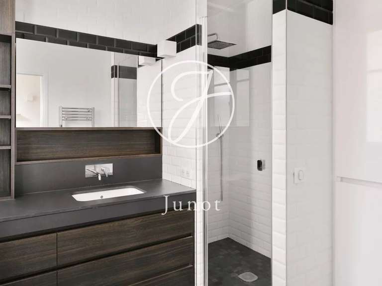 Apartment Paris 6e - 3 bedrooms - 155m²