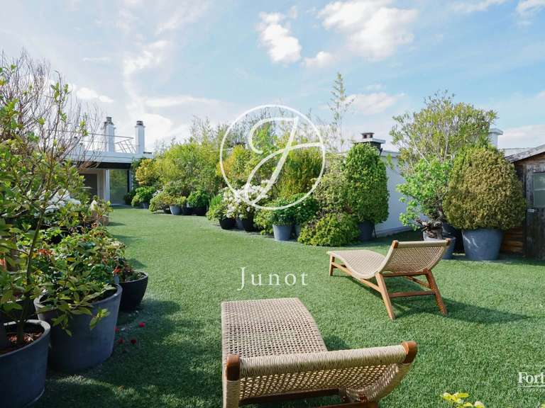 Apartment Paris 16e - 3 bedrooms - 170m²