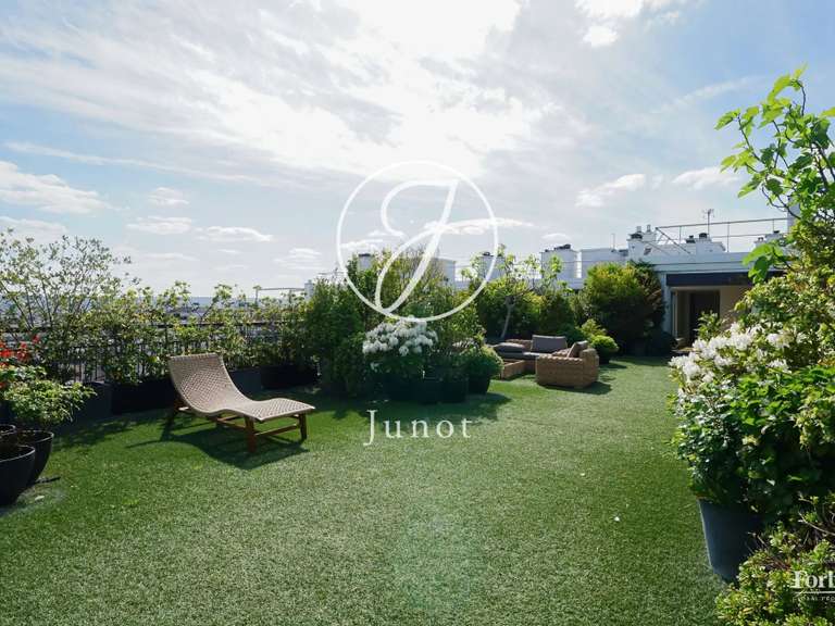 Apartment Paris 16e - 3 bedrooms - 170m²
