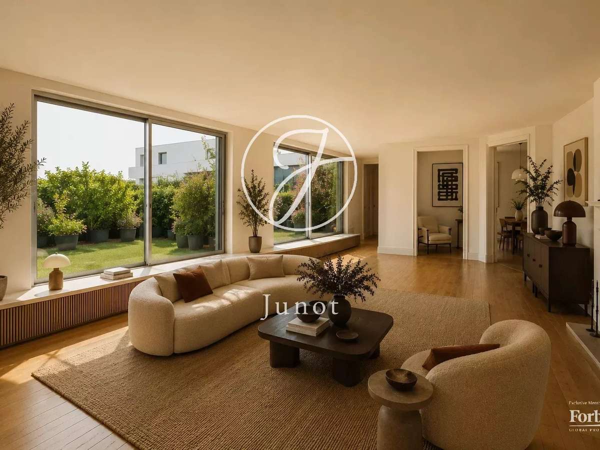 Apartment Paris 16e